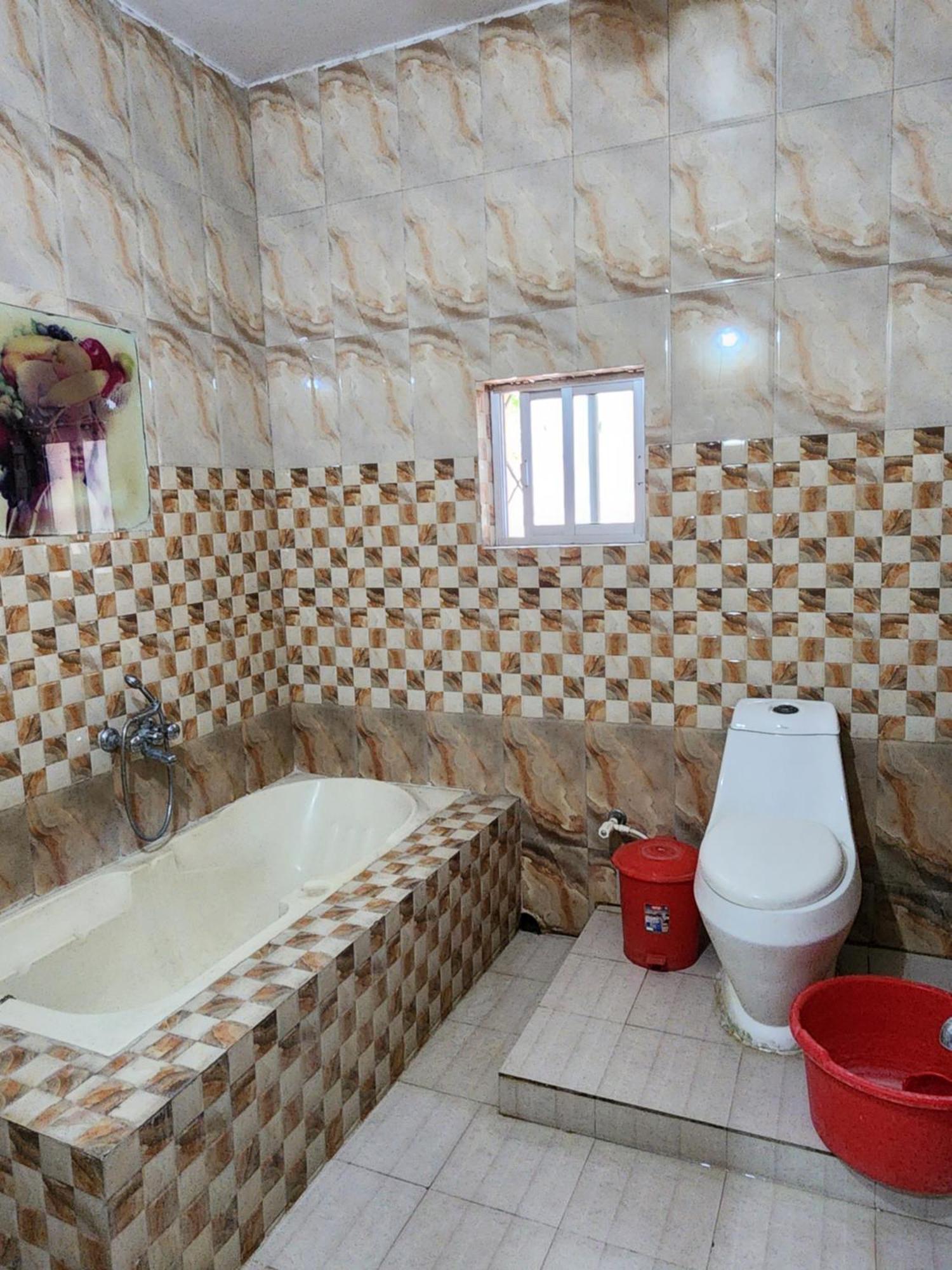 Hotel Shri Durga Baripada Kültér fotó