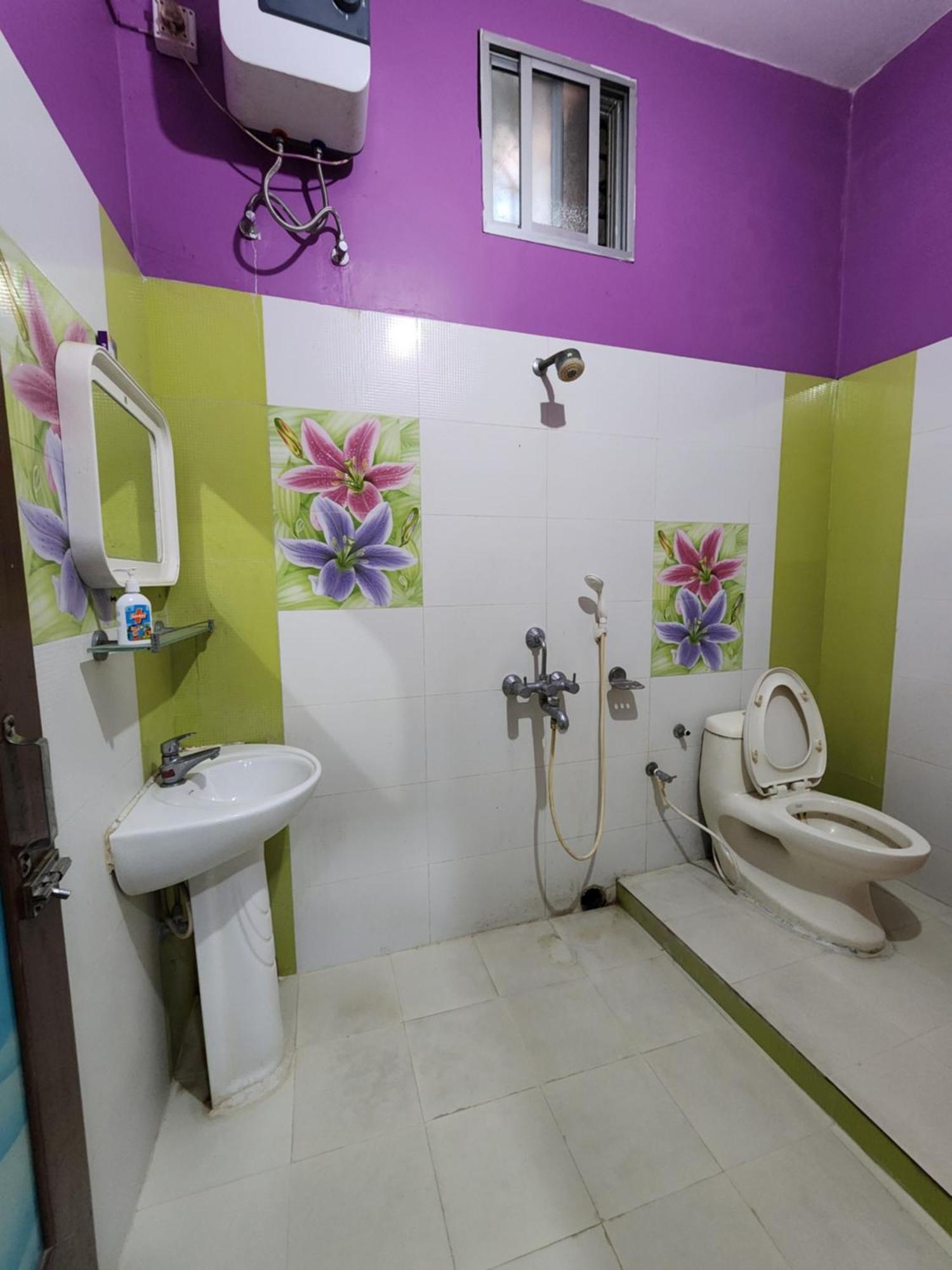 Hotel Shri Durga Baripada Kültér fotó