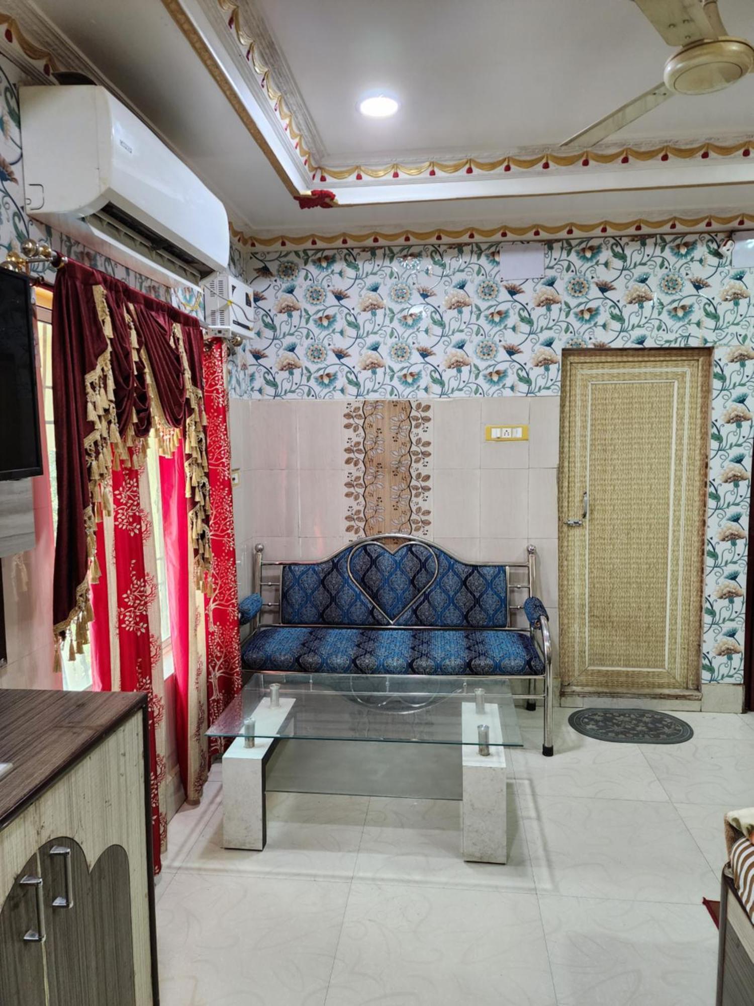 Hotel Shri Durga Baripada Kültér fotó